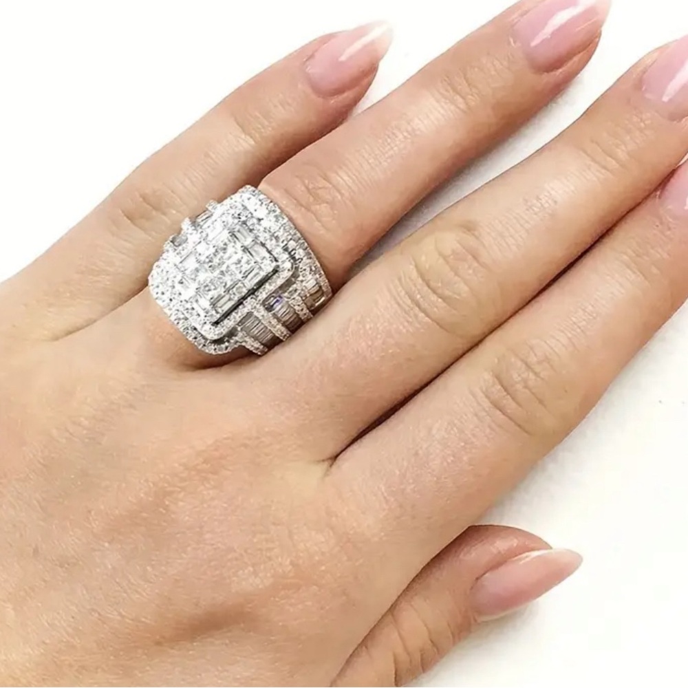 This ring screams glamour